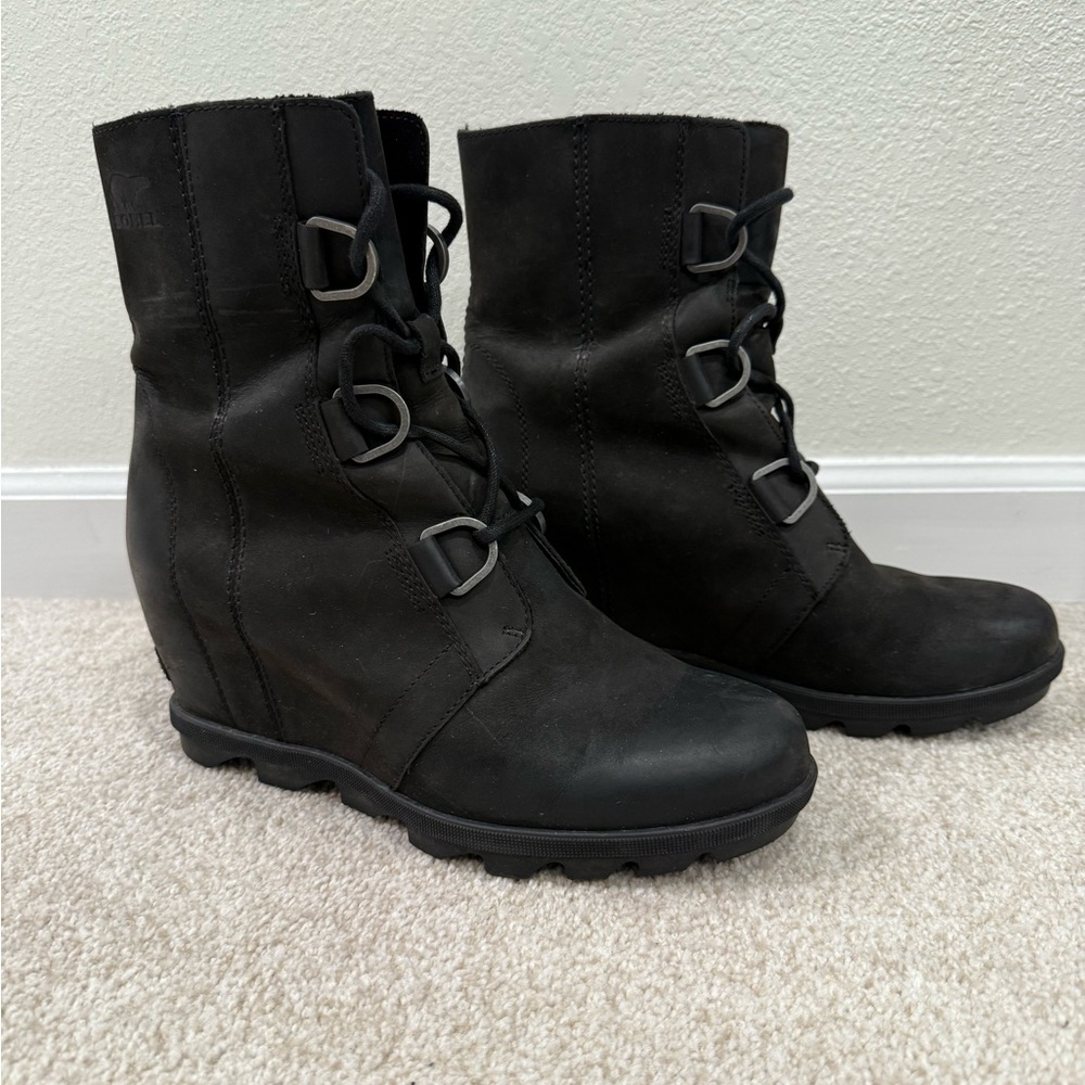 Sorel Black Leather Lace-Up Wedge Women's Boots